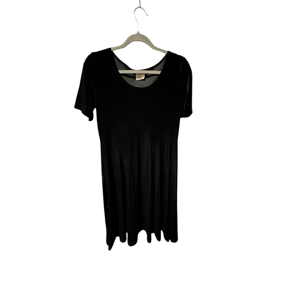 Medium vintage 90s romantic black velvet knee length dress